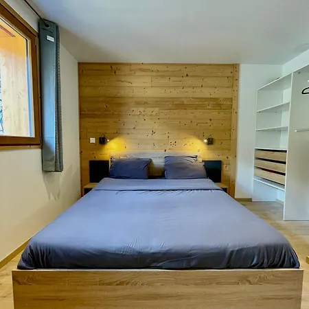L'ampoua Apartment *